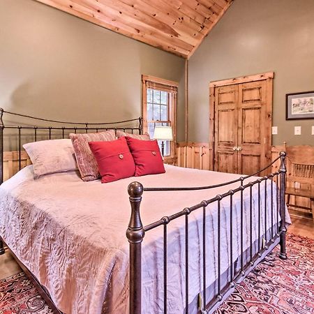 Creekside Berkeley Springs Cabin On 35 Acres! Buitenkant foto