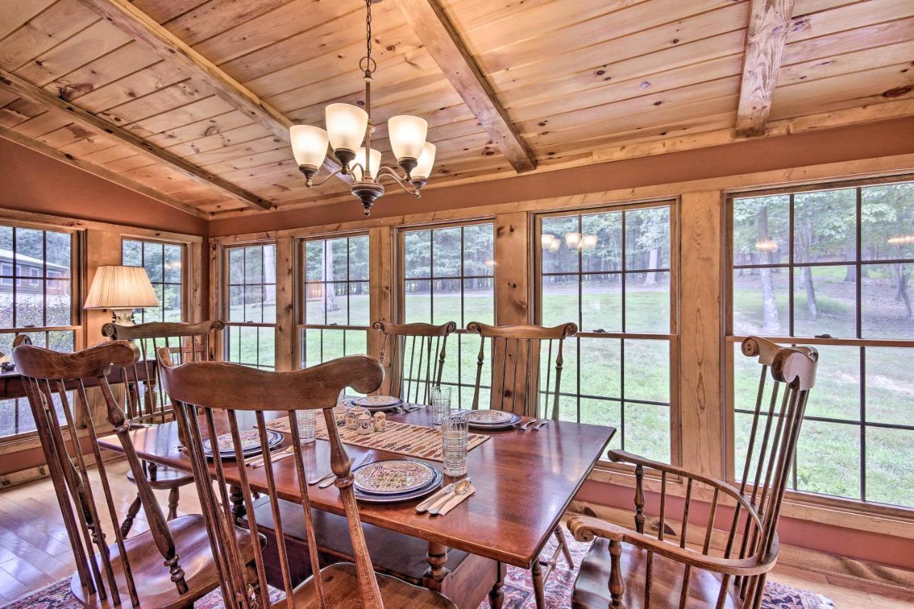 Creekside Berkeley Springs Cabin On 35 Acres! Buitenkant foto