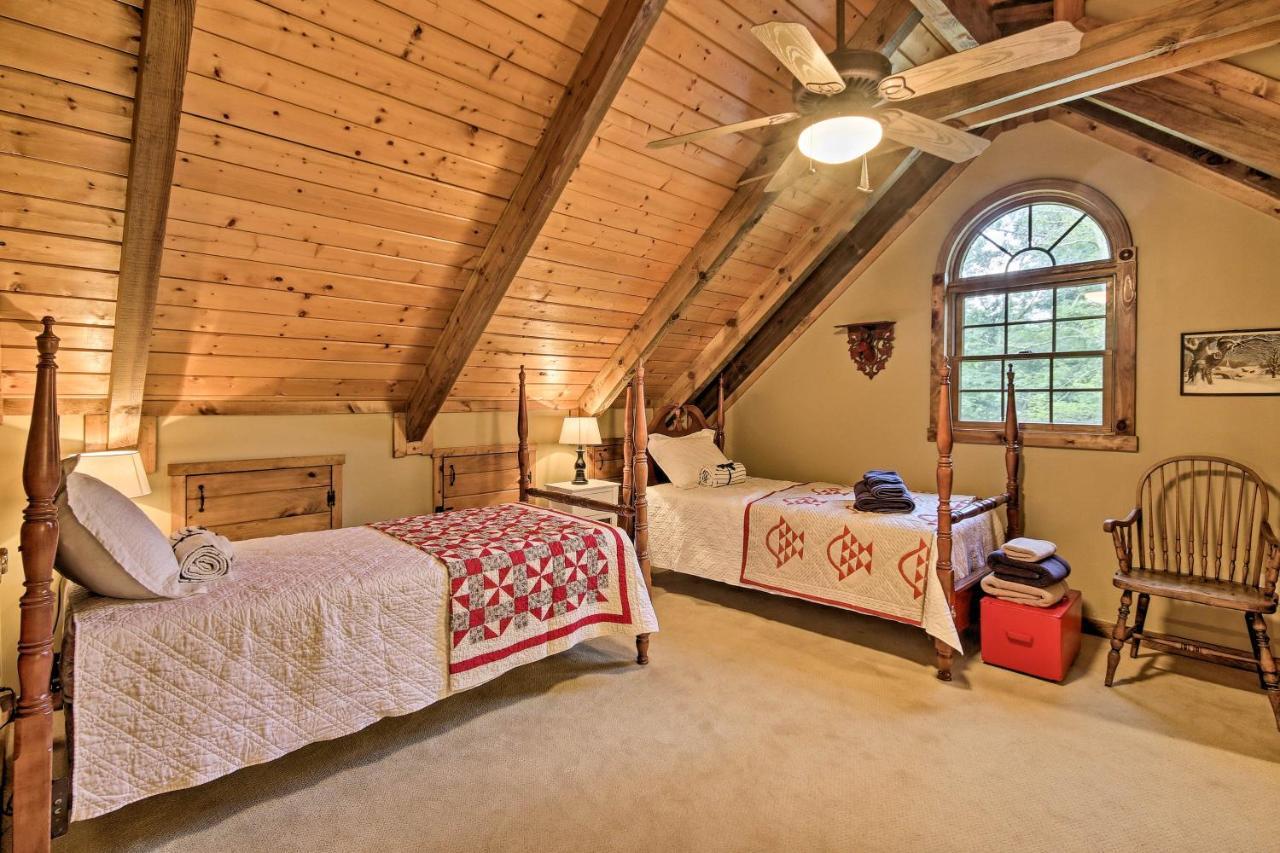Creekside Berkeley Springs Cabin On 35 Acres! Buitenkant foto