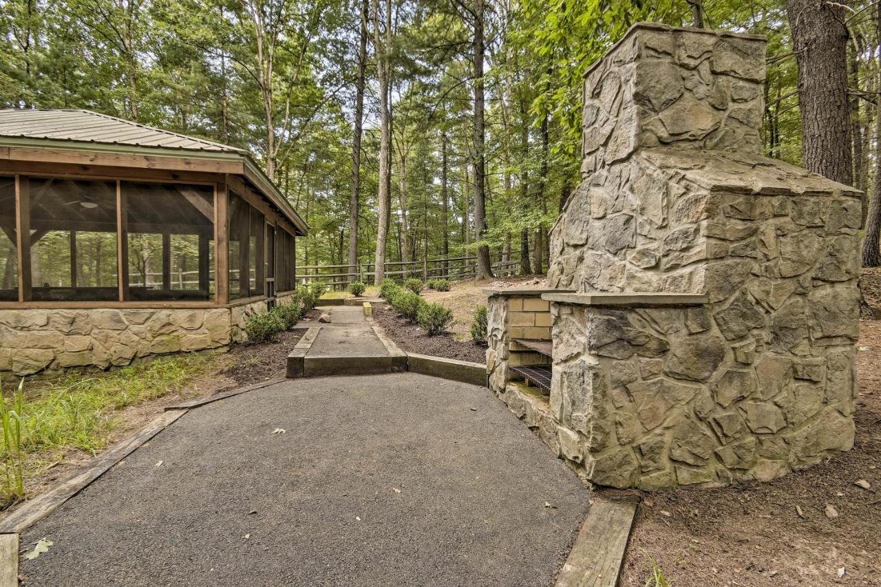 Creekside Berkeley Springs Cabin On 35 Acres! Buitenkant foto