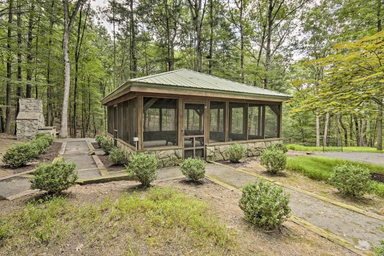 Creekside Berkeley Springs Cabin On 35 Acres! Buitenkant foto
